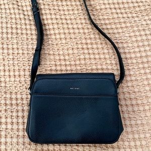 Matt & Nat Vegan Crossbody Bag
